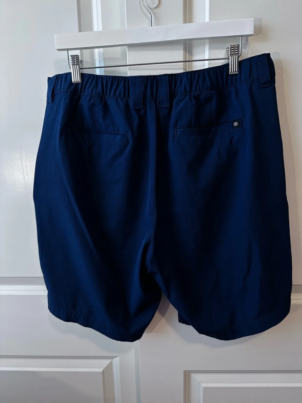 Banana Republic Men's Navy Flat-Front Performance Shorts Sz. 36 Elastic in Back